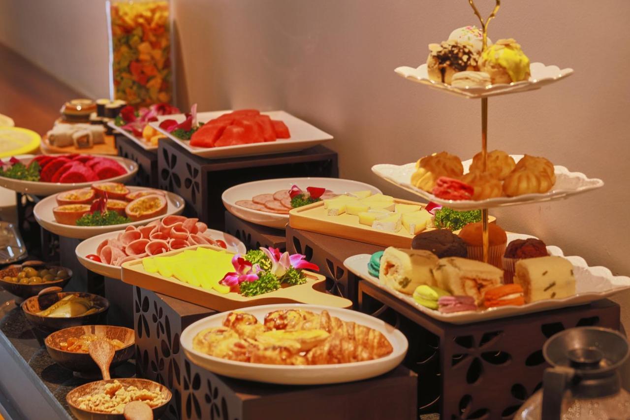 Cherry Boutique Hotel Ho Chi Minh City Bagian luar foto